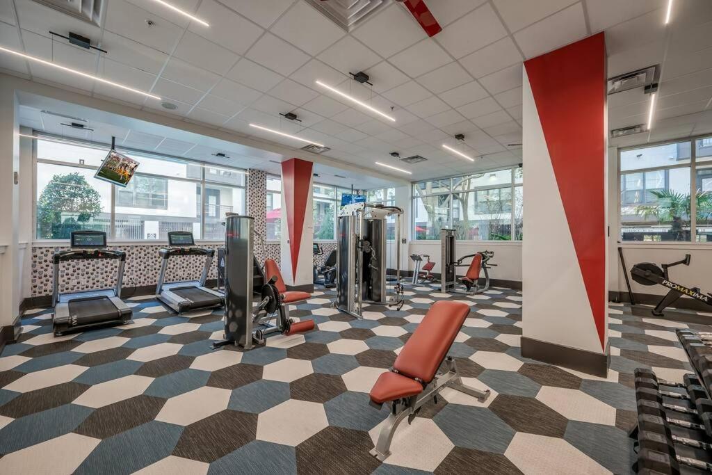 Ultimate Retreat Near Galleria-pool Daire *